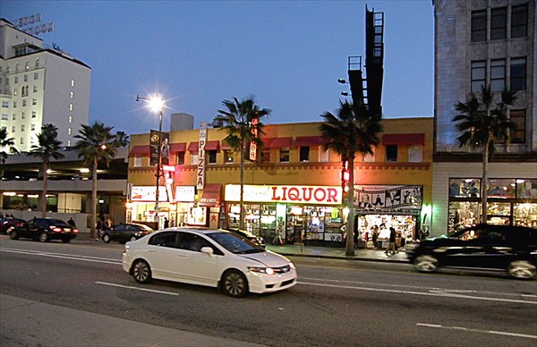 061-Голливудский бульвар